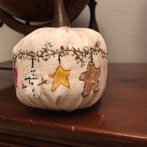Christmas Tree Decoration Themed Embroidered Christmas Tree Ornament