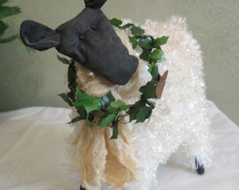 Primitive Sheep , Primitive Sheep with Wreath , Handmade Country Decor , Decorative Sheep , Summer Primitive Sheep , Farm Table Decor