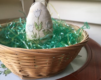 Embroidered Easter Egg - Spring Decoration - Easter Bowl Filler - EasterLilies - Easter Ornament - Spring Bowl Filler - Spring Accent