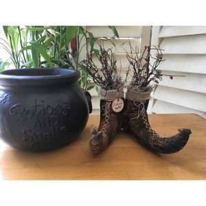 Handmade Primitive Witch Shoes , Primitive Halloween , Halloween Room Decor , Primitive Fall Display , Salem Witch Display , Primitive Witch
