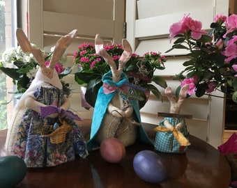Spring Rabbit Family - Country Rabbit - Easter Table Display - Easter Decoration - Primitive Rabbit - Easter Basket - Bunnies - Bunny Trail