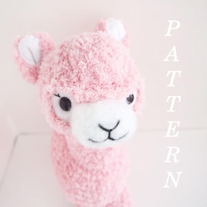 DIY Crochet Fluffy Alpaca Amigurumi Pattern (PDF format)