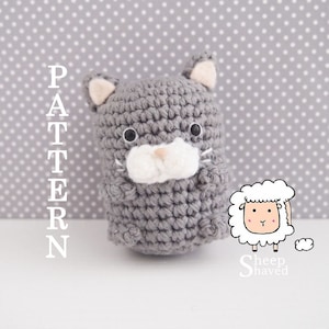 Mini Cat Amigurumi Pattern (PDF format)