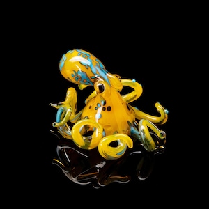 Small Yellow Glass Octopus glass figurine Octopus