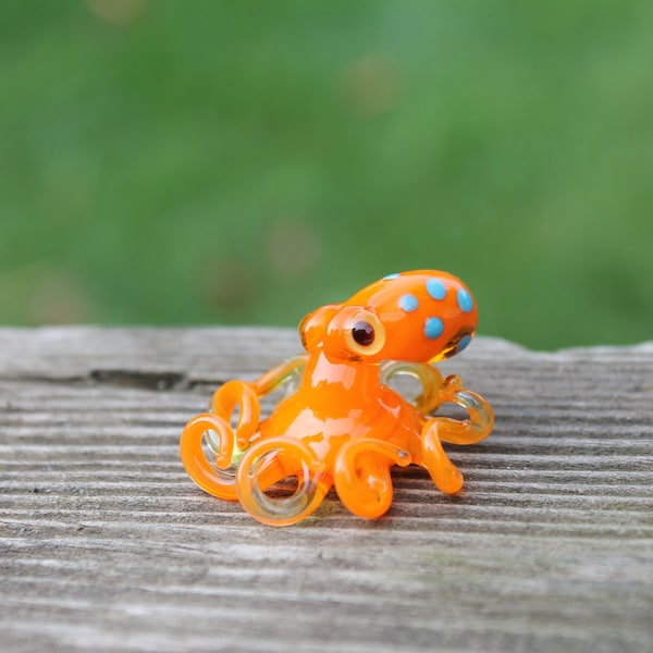 Small Kraken Glass Octopus glass figurine Octopus