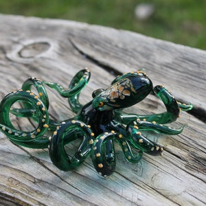 Blown Glass Octopus, Glass Octopus, Glass, Octopus, Ocean, Octopus Sculpture, Squid, Kraken, Cephalopod, Blown Glass, Octopus Figurine image 1