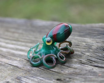 Blown Glass Green and Ruby-Red Octopus glass figurine Octopus Glass Ocean Octopus Kraken Glass Octopus Figurine