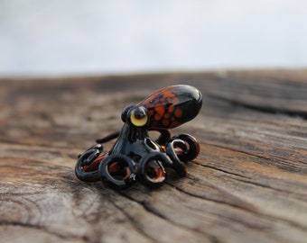 Small Octopus glass figurine Octopus