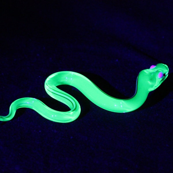 Uranium Glass Snake Uranium Vaseline Glass Figurine Snake Glass UV Snake Glass Figurine