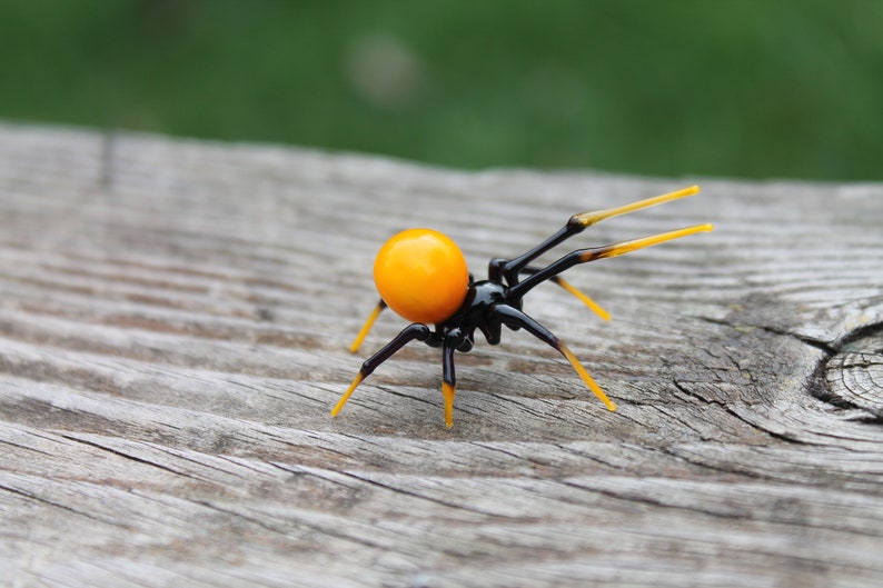 Glass Spider Figurine Blown Glass Spider Glass Spider Miniature Glass Spider Collection Animal Glass Figurine Art Glass Spider image 2