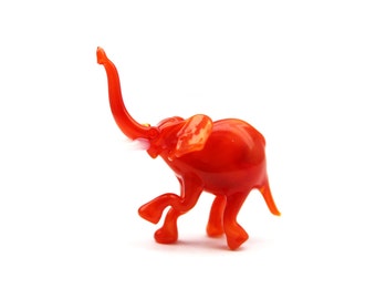 Hand-Blown Glass Elephant  Figurine,hand blown glasses, blown glass figurine,blown glass gifts, glass sculpture, art glass sculpture