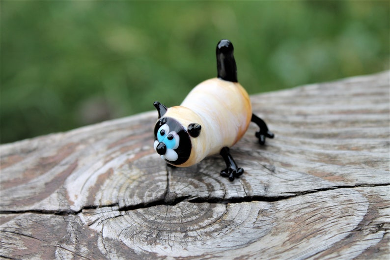 Glass cat figurine Hand Blown Glass figurine cat siamese cat figurine Glass animal Handblown cat Lampwork cat Glass sculpture