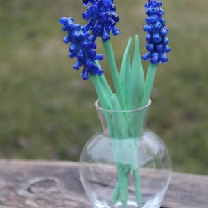 Glass Flower Muscari, Muscari spring arrangement, bouquet, botanical sculpture, Muscari for Gift image 7