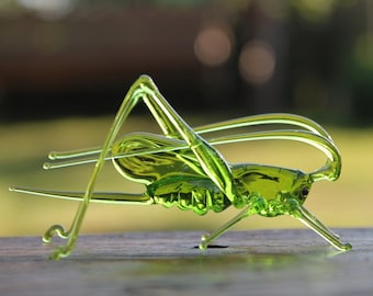 Grasshopper Glass Miniature, Migratory locust Animals Glass, Hand Blown Glass Lampwork Collectible Grasshopper Figurine