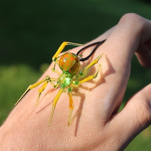 Spider Necklace, Goth Necklace, Spider Pendant, Spider Pendant, Jeweled Spider, Black Spider, Spider Jewelry, Black Red Pendant