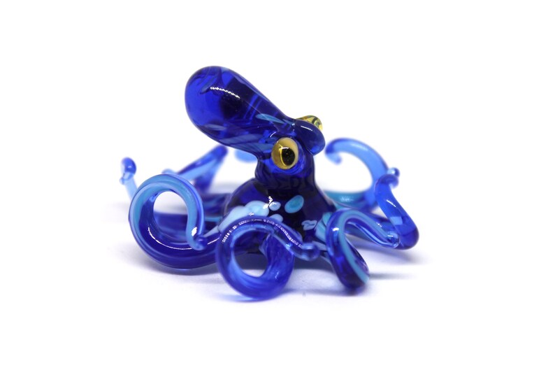 Small Glass Octopus glass figurine Miniature Octopus Little Glass Animals Murano Gift Blown Sculpture Art Collectible Artglass Lampwork image 4