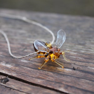 Glass Bee Pendant Collectible Figurine honey bee , Animals Glass, Art Glass, Blown Glass, glass sculpture for sale, Glass Art image 2