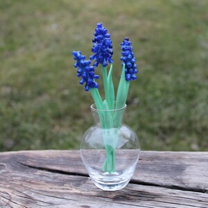 Glass Flower Muscari, Muscari spring arrangement, bouquet, botanical sculpture, Muscari for Gift image 3