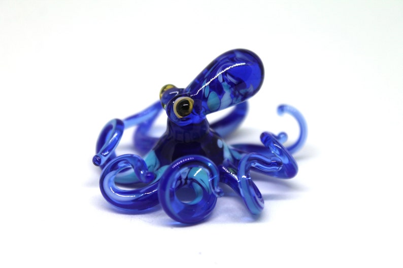 Small Glass Octopus glass figurine Miniature Octopus Little Glass Animals Murano Gift Blown Sculpture Art Collectible Artglass Lampwork image 5