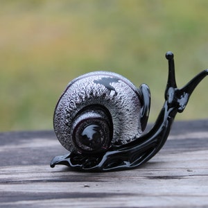 Glass Snails hand sculpted Snail glass sculpture Glass snail Snail Figure Glass snail figurine Miniature snail Miniature Figurine Ornament image 6