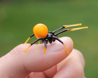Glass Spider Figurine  Blown Glass Spider Glass Spider Miniature Glass Spider Collection  Animal Glass Figurine  Art Glass Spider