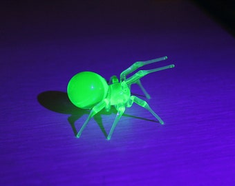 Vaseline Glass Spider Uranium Glass Figurine Spider Glass UV Spider Glass  Figurine