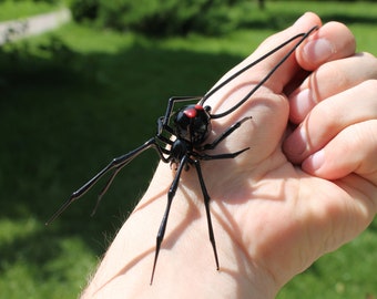クモの黒ウィドウ、吹きガラスのクモ - Etsy 日本