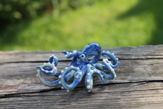 Figurine Miniature Blown Glass RedOctopus Animal Collectible Lampwork Poison Art