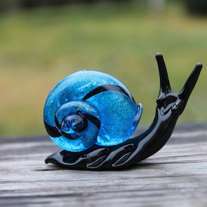 Snail glass sculpture Glass snail Snail Figure Glass snail figurine Miniature snail Miniature Figurine Ornament