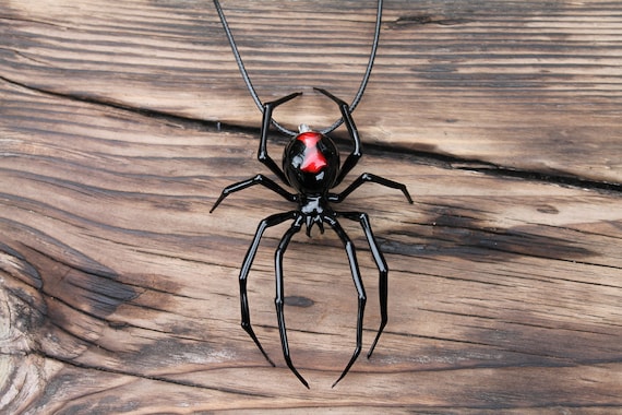クモの黒ウィドウ、吹きガラスのクモ - Etsy 日本