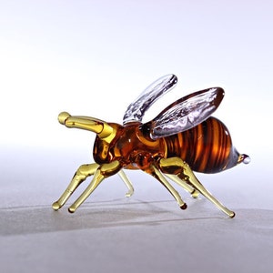 Glass Bee Blown Collectible Figurine honey bee , Animals Glass, Art Glass, Blown Glass, glass sculpture for sale honey bee image 2