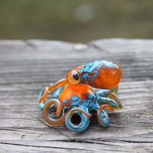 Blown Glass Orange and Blue Octopus glass figurine Octopus Glass Ocean Octopus Kraken Glass Octopus Figurine image 3