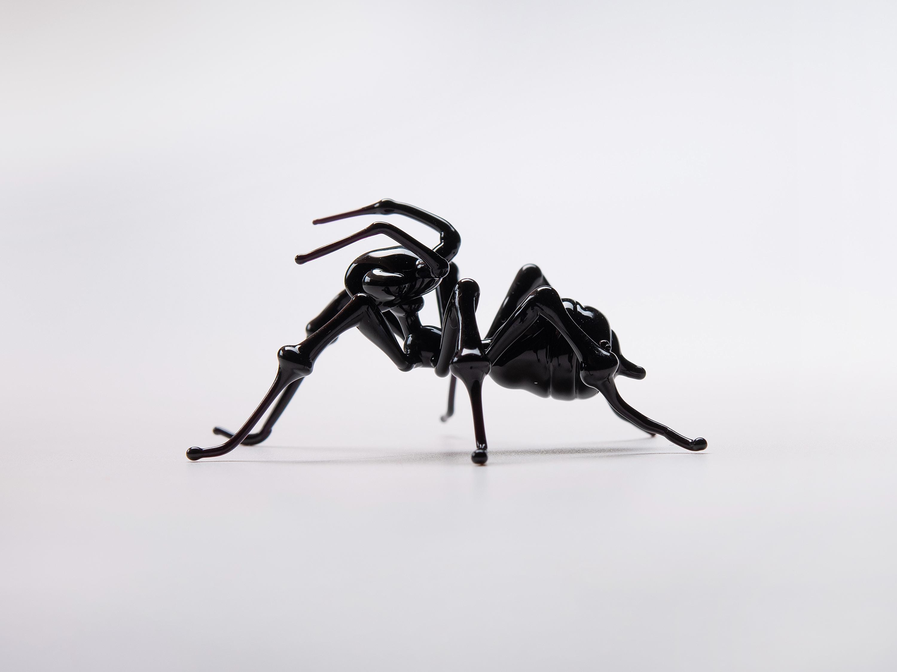 Black Glass Ant Figurine • Handmade Lampwork Insect Sculpture