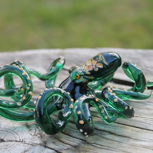 Blown Glass Octopus, Glass Octopus, Glass, Octopus, Ocean, Octopus Sculpture, Squid, Kraken, Cephalopod, Blown Glass, Octopus Figurine image 8