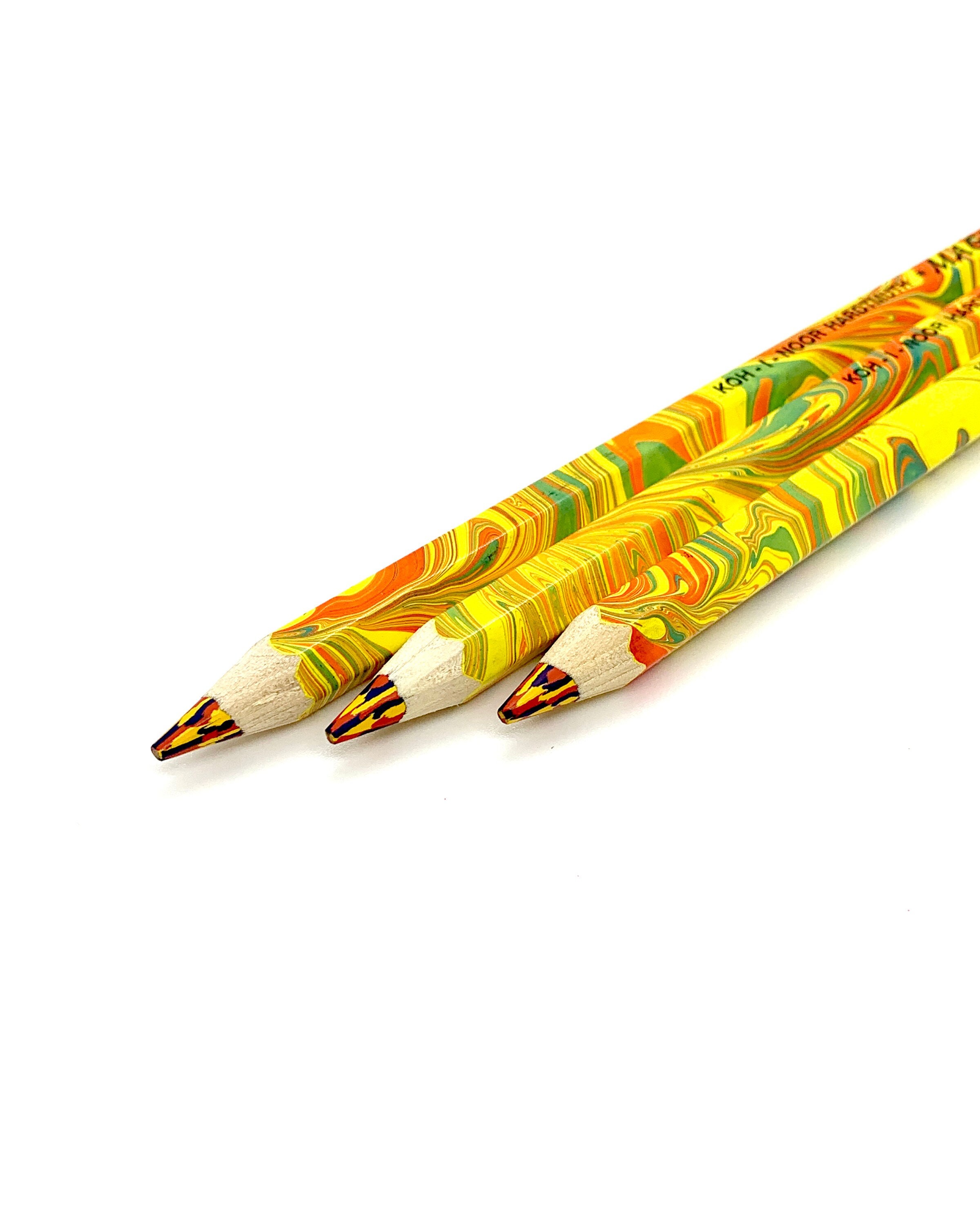 Palomino Blackwing Pencil - Pearl Finish - Balanced Graphite Pencil