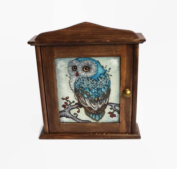 Owl Key cabinet Wooden key holder Blue owl Key box Gold lock Brown key cabinet Key organizer Owl Gift Owl wall decor Gift for housewarming