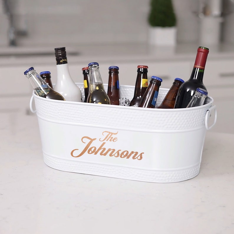 Seau à vin personnalisé pour boisson Cadeaux de mariage pour un couple, pendaison de crémaillère, douche nuptiale, anniversaire de mariage, cadeaux de fête des mères White