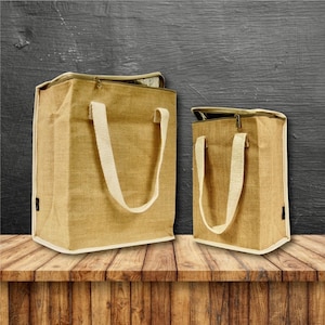 Hot cold Lunch Bag Two Sizes. Insulated. Made of Ecofriendly Vegan