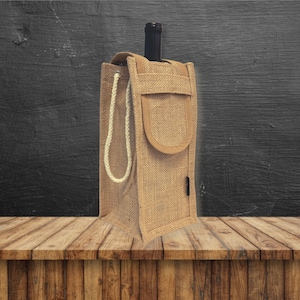 Jute bag for bottle top