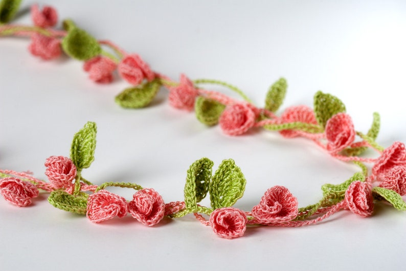 Crochet Pattern Rose Garden Necklace Bracelet Digital file PDF image 2