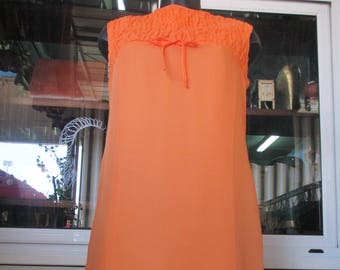 Charming 60s shift orange dress/Trevira/Smocking at the top/Twiggy style/Size 8/ Abito trevira anni 60.Arancio.Nido d&#39;ape sul top.Tg.42-44/