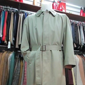 Early 80s beige raincoat/Europa/Loose fitting/Belt/Plaid Lining/Size 40 US/Impermeabile primi anni 80 beige/Cintura/Foderato/Tg.50IT