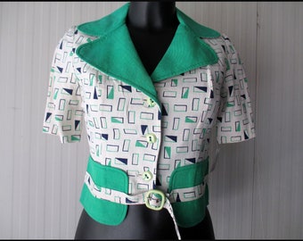 Giacchino anni 60.Bianco verde-blu.Lino.Tg S/60s cropped jacket/White, green&blue/Green lapels/Faux belt/Small plastic buckle/Linen/Size S