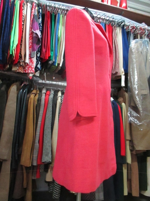 Vtg 60s tailored  coral red coat/60s Mod coat/Woo… - image 9