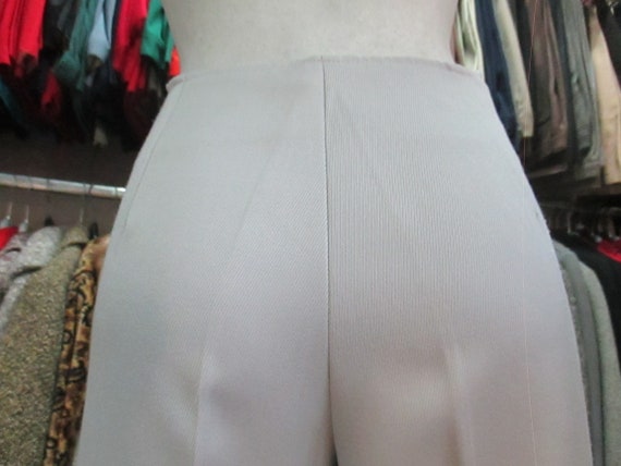 Vtg 70s pale grey flared pants/70s trousers/Diole… - image 5