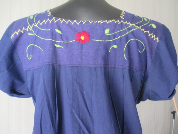 Vtg 70s blue Oaxacan dress/Mexican dress/Hand emb… - image 5