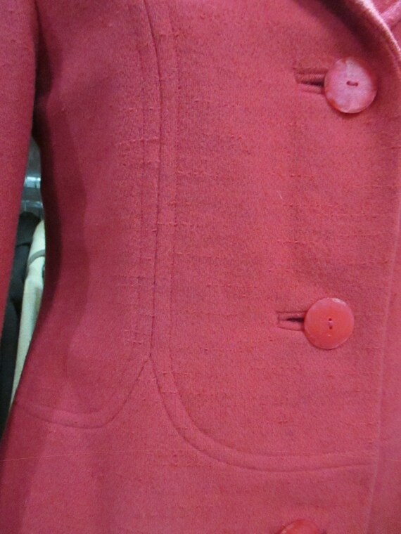 Vtg 60s tailored  coral red coat/60s Mod coat/Woo… - image 3