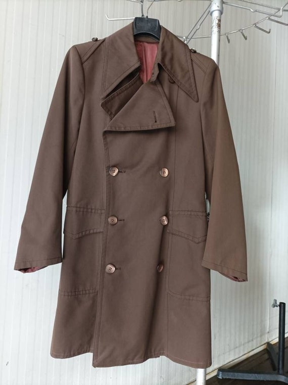 Vtg 70s doublebreasted brown trenchcoat/Made in I… - image 1