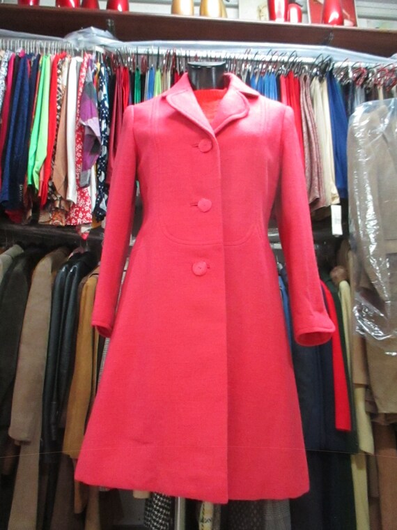 Vtg 60s tailored  coral red coat/60s Mod coat/Woo… - image 1