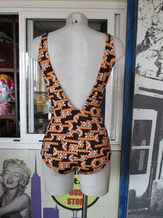 50s black and orange skirted swimsuit/Stretching … - image 4